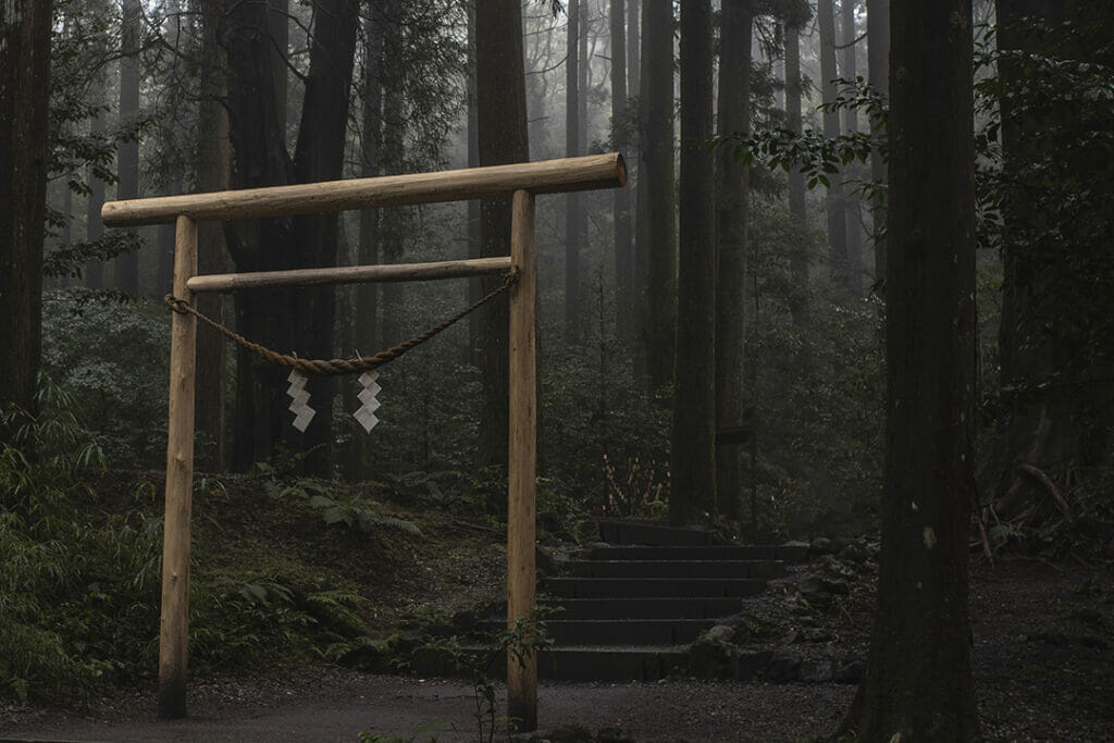 kirishima shrine gate